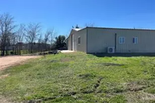 000 McElroy Rd, New Ulm, TX 78950 - Photo 7
