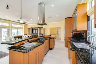 23008 Verano Drive, Galveston, TX 77554 - Photo 21