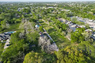 717 Crenshaw Rd, Houston, TX 77504 - Photo 5