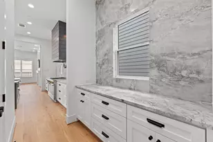 1315 Waverly St, Houston, TX 77008 - Photo 5