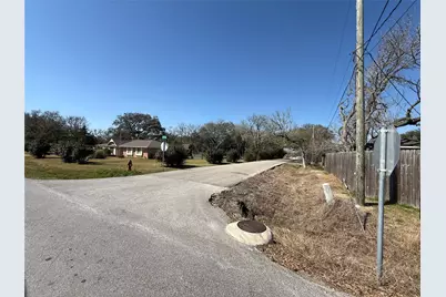 742 27th Street, San Leon, TX 77539 - Photo 27