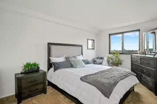 7800 E Jefferson Ave, Detroit, MI 48214 - Photo 5