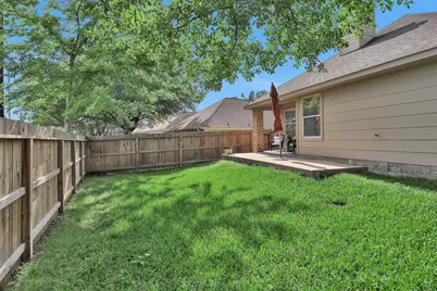 106 Snug Harbor Drive, Conroe, TX 77356 - Photo 13