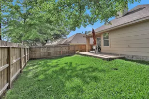 106 Snug Harbor Dr, Conroe, TX 77356 - Photo 13