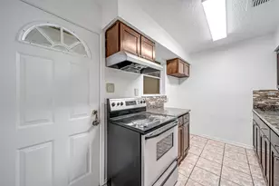 3368 Burke Rd, Pasadena, TX 77504 - Photo 9