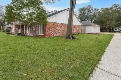 302 Shadow Creek Drive, El Lago, TX 77586 - Photo 25