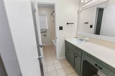 302 Shadow Creek Drive, El Lago, TX 77586 - Photo 17