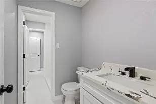 11551 Gullwood Dr, Houston, TX 77089 - Photo 11