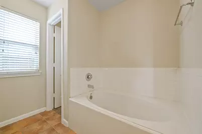14902 Aberdeen Meadow Lane, Houston, TX 77053 - Photo 17