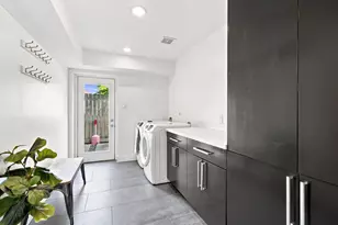 109 Bryan St, Houston, TX 77011 - Photo 27