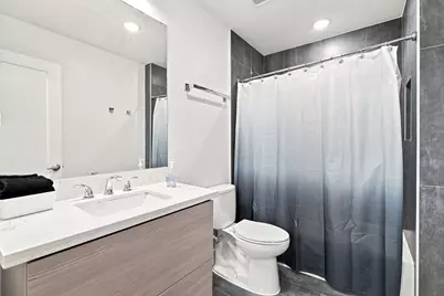 109 Bryan Street, Houston, TX 77011 - Photo 21