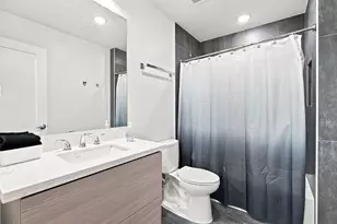 109 Bryan St, Houston, TX 77011 - Photo 21