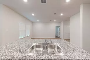 5600 Canvasback Ln, Orange, TX 77632 - Photo 7