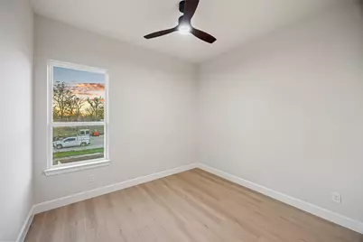 2021 Wilburforce Street W, Houston, TX 77091 - Photo 23
