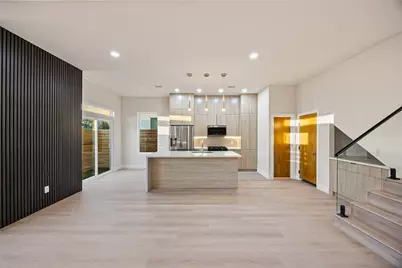 2021 Wilburforce Street W, Houston, TX 77091 - Photo 7