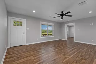 28792 Waller Gladish Rd, Waller, TX 77484 - Photo 9