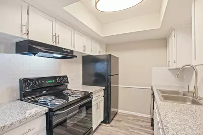 1212 Hampshire Ln #210-2, Richardson, TX 75080 - Photo 1