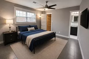 5902 Arboles Dr, Houston, TX 77035 - Photo 11