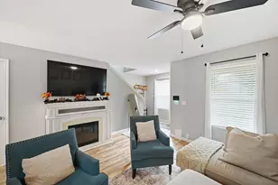 826 Grand Plains Dr, Houston, TX 77090 - Photo 7