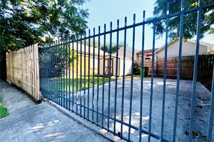 2614 Beauchamp St, Houston, TX 77009 - Photo 19
