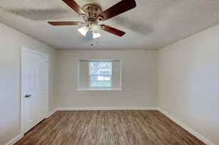 21043 Settlers Valley Dr, Katy, TX 77449 - Photo 23