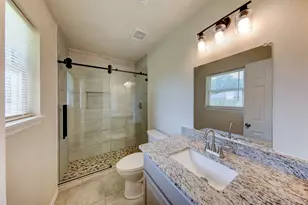 21043 Settlers Valley Dr, Katy, TX 77449 - Photo 7