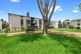 10101 Forum Park Dr, Houston, TX 77036 - Photo 7