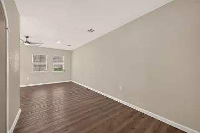 5140 Polk St, Houston, TX 77023 - Photo 7