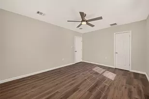 5140 Polk St, Houston, TX 77023 - Photo 23