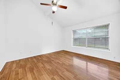 14115 Sableridge Drive, Houston, TX 77014 - Photo 17