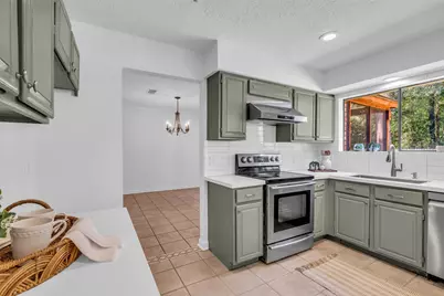 259 E Rainbow Ridge Circle, The Woodlands, TX 77381 - Photo 19