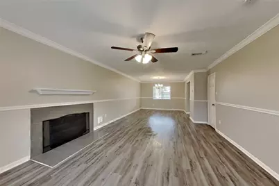21884 Whispering Forest Drive, Kingwood, TX 77339 - Photo 3