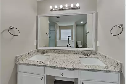 21884 Whispering Forest Drive, Kingwood, TX 77339 - Photo 9