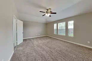 21884 Whispering Forest Dr, Kingwood, TX 77339 - Photo 7
