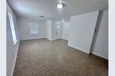 6206 Iron Rock Street, Houston, TX 77087 - Photo 5