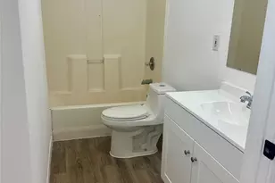 6206 Iron Rock St, Houston, TX 77087 - Photo 11