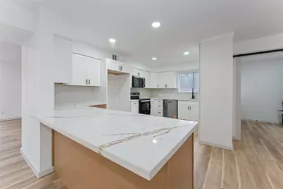 5722 W Bellfort Avenue, Houston, TX 77035 - Photo 25