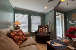 2808 Columbia St, Houston, TX 77008 - Photo 9