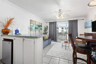 6300 Seawall Blvd, Galveston, TX 77551 - Photo 5