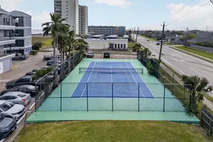 7600 Seawall Blvd, Galveston, TX 77551 - Photo 29