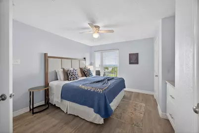7600 Seawall Boulevard #209, Galveston, TX 77551 - Photo 17