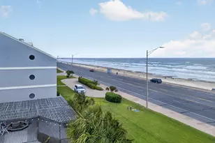 7600 Seawall Blvd, Galveston, TX 77551 - Photo 35