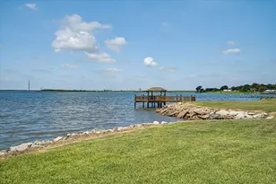 1730 Hillcrest St, Baytown, TX 77520 - Photo 41
