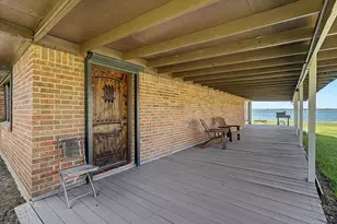 1730 Hillcrest St, Baytown, TX 77520 - Photo 7