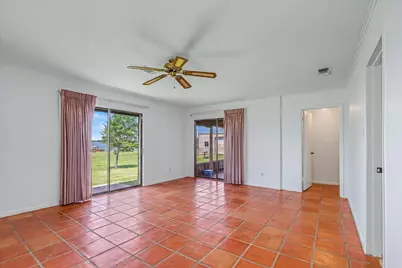 1730 Hillcrest Street, Baytown, TX 77520 - Photo 19