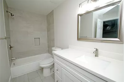 2515 Yoakum Boulevard #10, Houston, TX 77006 - Photo 21
