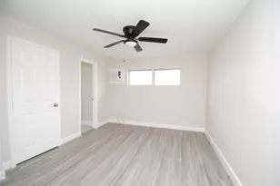 2515 Yoakum Blvd, Houston, TX 77006 - Photo 17