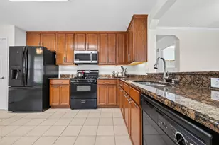 1604 Volterra Ln, League City, TX 77573 - Photo 15