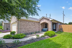 1604 Volterra Ln, League City, TX 77573 - Photo 5