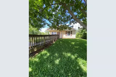 13023 Pleasant Valley Drive, Rosharon, TX 77583 - Photo 17